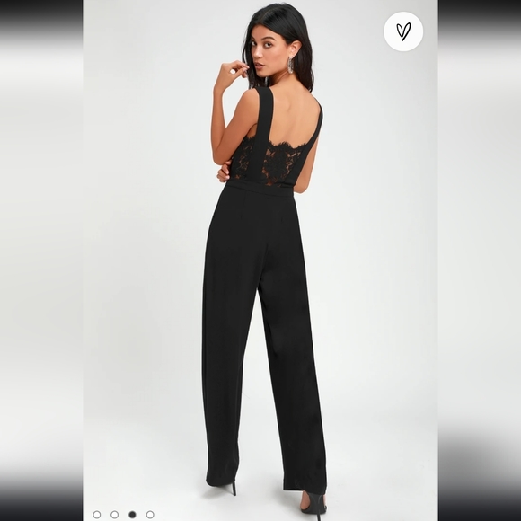 ⭐️HOST PICK⭐️Lulu's Kiska Black Lace Wide-Leg Jumpsuit S - Picture 4 of 15